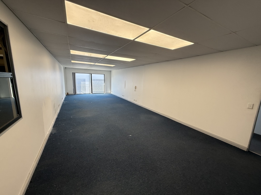 To Let Commercial Property for Rent in Rivergate Western Cape